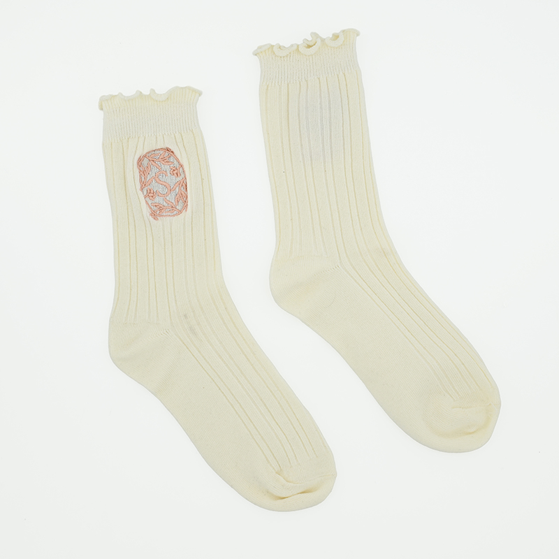 High-Quality Cotton Ribbed Socks for Girls with Embroidered Floral Trim – Cozy & Stylish